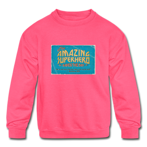 Amazing Superhero - Kids' Crewneck Sweatshirt - neon pink