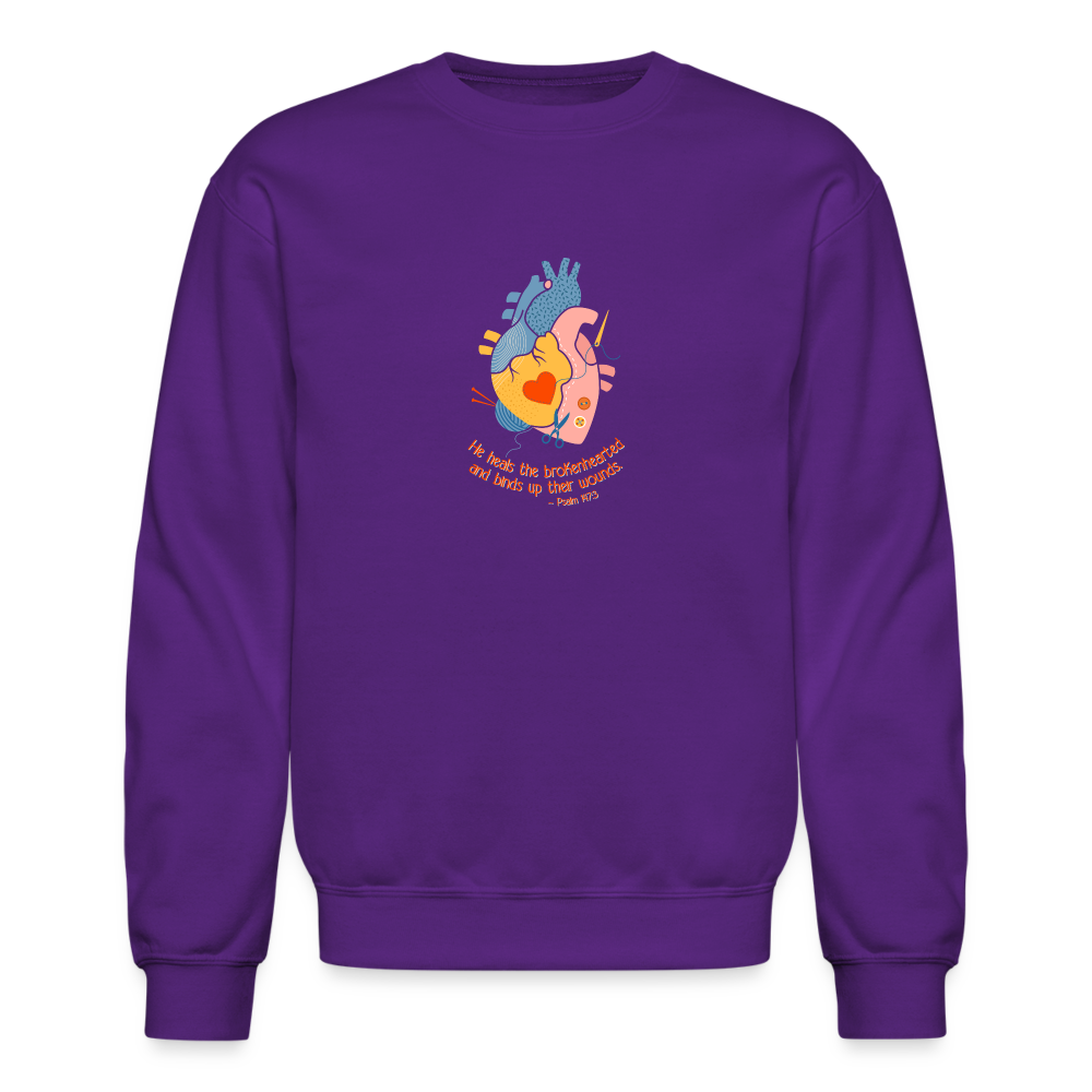 He Heals the Brokenhearted - Crewneck Sweatshirt - purple