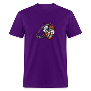 Heart for the Savior - Unisex Classic T-Shirt - purple
